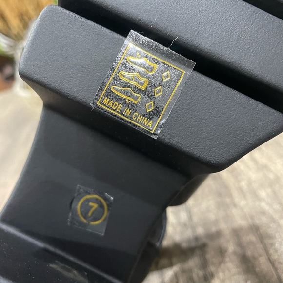 Faux Leather Buckle Ankle Gladiator Chunky Platform Caged Sandal - Picture 7 of 10